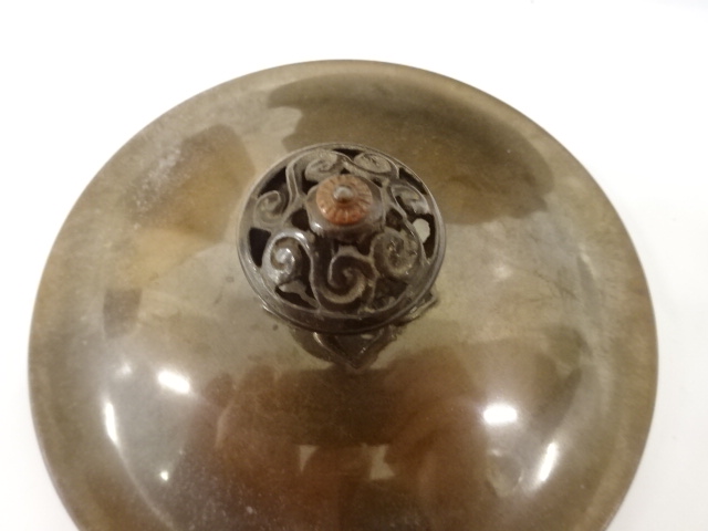  釜師　弥右衛門造　唐銅　鬼面風炉